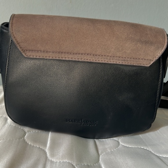 Crossbody - Picture 3 of 3